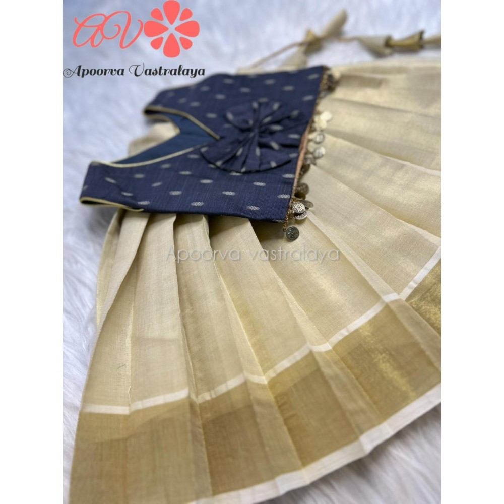 Grey & Offwhite Kerala Kasavu Pattu Pavadai