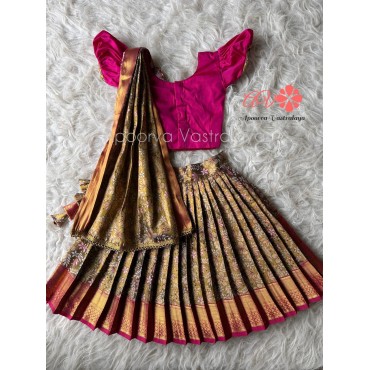 Poppy pink & green attached dupatta pattu pavadai