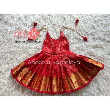 Red elite Kanchi Silk Gown